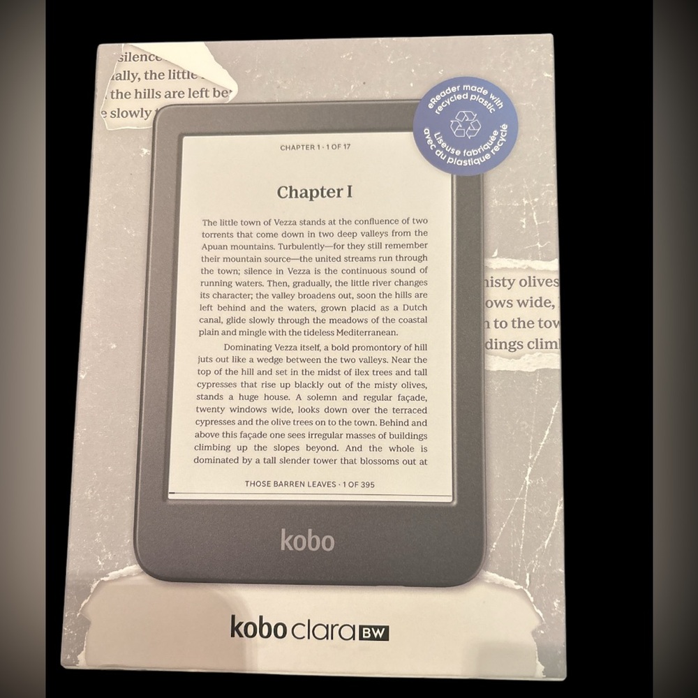Kobo Clara black and white